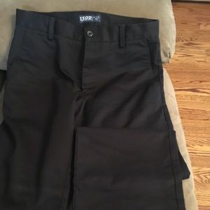 Men’s Izod Black Chino pants